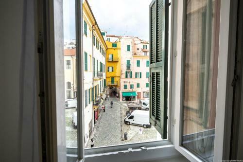 Apartamento Home Holiday 2,0 - My Place Sanremo