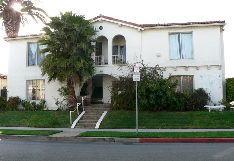 Posada Wilshire Orange Hotel
