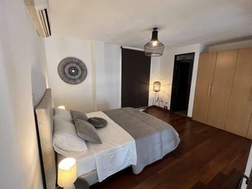 Antique Two-storey Apartment In A Modern Style.