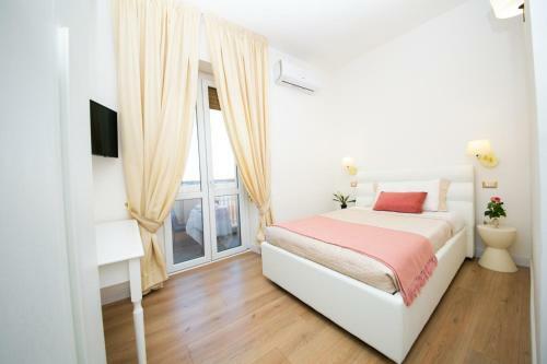 Bed & Breakfast Viale Italia Boutique Rooms