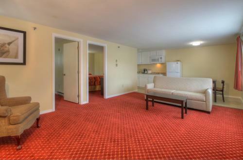 Motel Colonial Village Resort