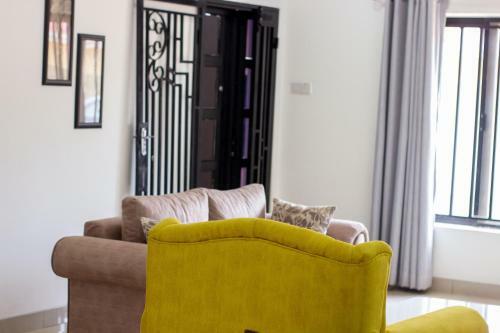 Modern & Secure Apartment In Area 43 Lilongwe - Self Catering