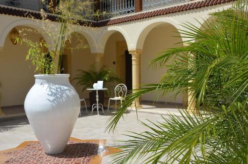Hostal Riad - Comfort Rooms 3'''