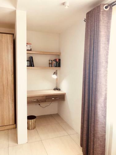 Luxury Westwood Apartment+pool