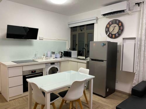 Lovely (new) Apartment Near Beach