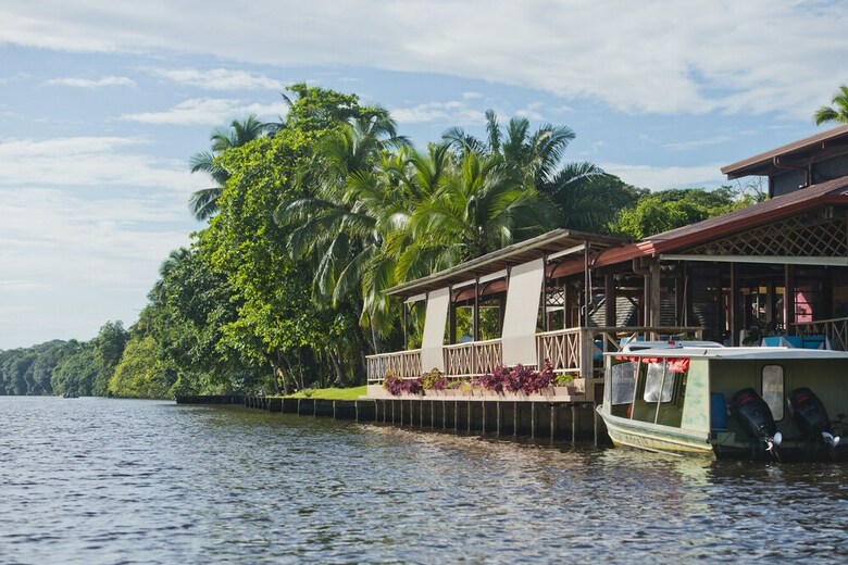 Tortuga Lodge & Gardens