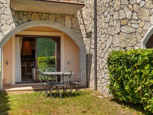 Valley-view Holiday Home In Scanno With Garden