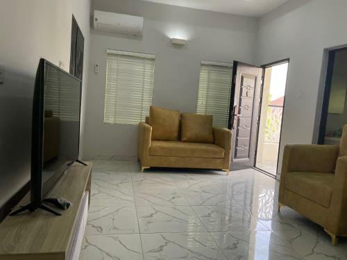 Sawa Sawa: Cozy, New 2-bedroom Apartment With Wifi