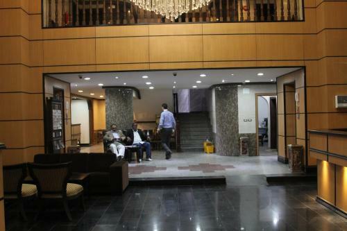 Apartamento Al Thanaa Alraqi Hotel Suites