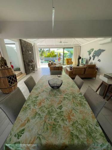 Superbe Villa Avec Piscine Et Vue Sur Mer