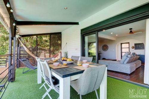 Villa Cardinal ? La Villa Aux Touches Color�es