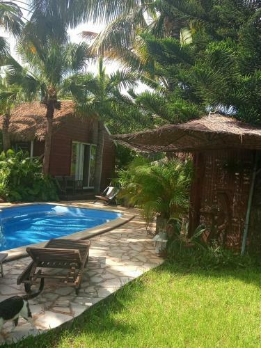 Bungalow Avec Piscine