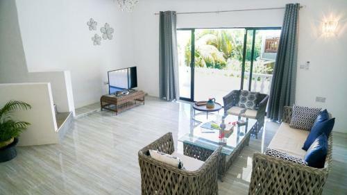 Hostal Ogumka, Self Catering , Beoliere, Mahe