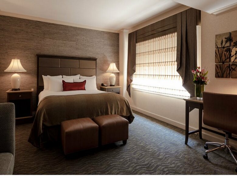 Hotel Whitehall