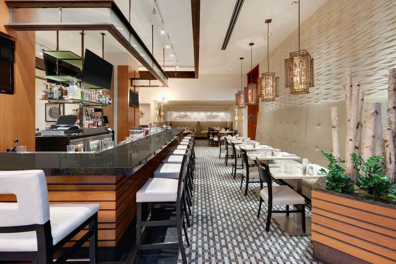 Hotel The Royal Sonesta Chicago Downtown
