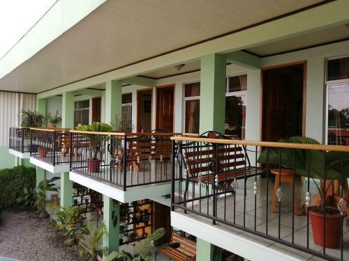 Hotel Fas B & B