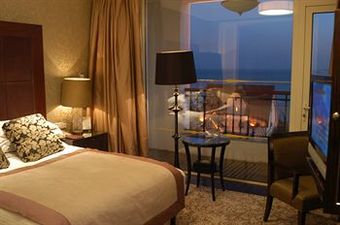 Qingdao Seaview Garden Hotel