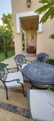 Villa Mivida Luxe New Cairo