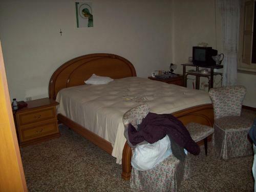 Hostal Affittacamere Via Clementina 149