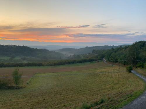Villa Restructured House With View In The Hart Of Langhe