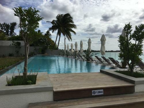 Obiches Beachfront Apartments