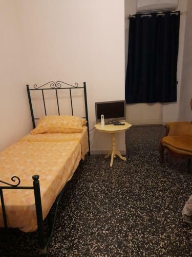 Hostal Jolly 3 Affittacamere-rental Room