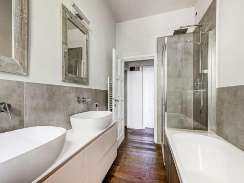 Spacious Villa In Serravalle Pistoiese With A Swimming Pool