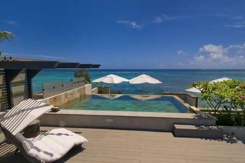 Amaranth Ii: Three Bedroom Beach Apartment With Rooftop Pool