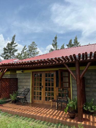 Hotel Jey's Jiko Kitchen And Resort