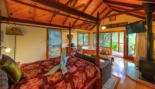 Bed & Breakfast Maleny Tropical Retreat