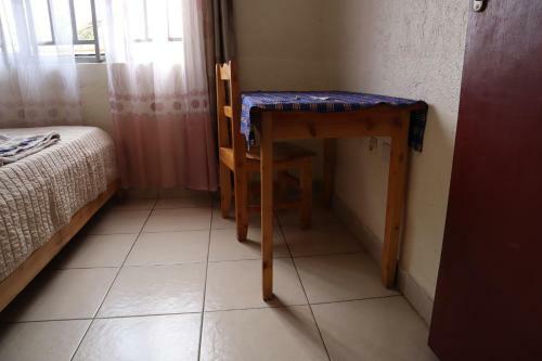 Hostal La Natura Guesthouse