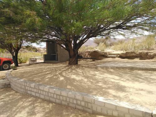 Achab Semi-self Catering Tent