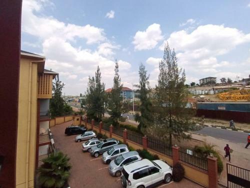 Excellent 2 Bedroom Apartment Myplace