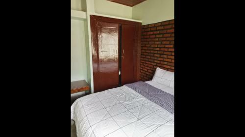 Hostal Room In Apartment - Puma Garden And Suites