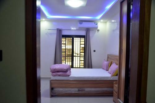 Apartamento Spacious Flat With 3 Queen Beds Near Dakar Center