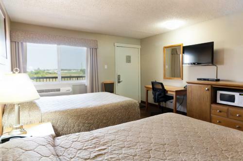 Hotel Best Canadian Motor Inns-lloydminster