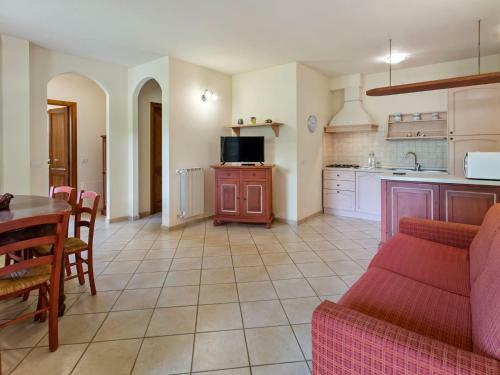Gorgeous Holiday Home In Sorano With Swimming Pool