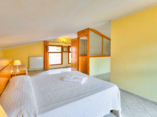 Charming Holiday Home In Sorano With Swimming Pool