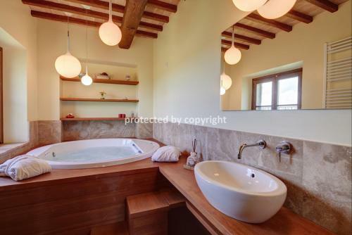 Lux Chic Villa Near Pitigliano