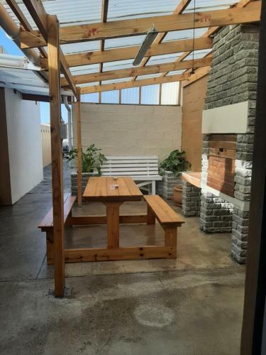 Apartamento Lyn's Self Catering No 2