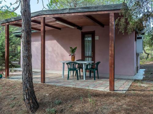 Pleasant Mobile Home In Sorso With Garden
