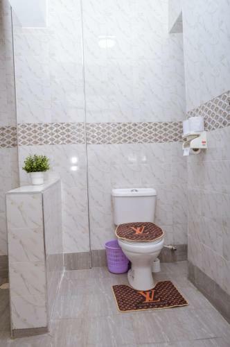 Jacky's Fully Furnished Apartments