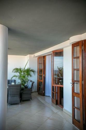 Stayplus Shanzu Beachfront Apartment