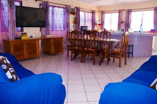 Hotel Cs Guest House And Apartment
