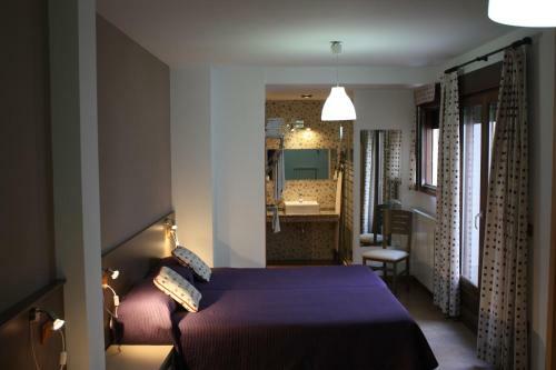 Bed & Breakfast Hostal La Ribera Del J�car