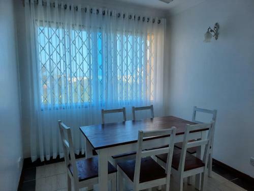Stay.plus Queen's Royal Apartments Nyali
