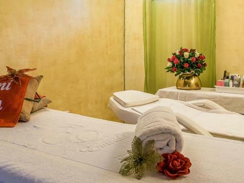 Hostal Room In Bb - Prideinn Flamingo Beach Resort Spa