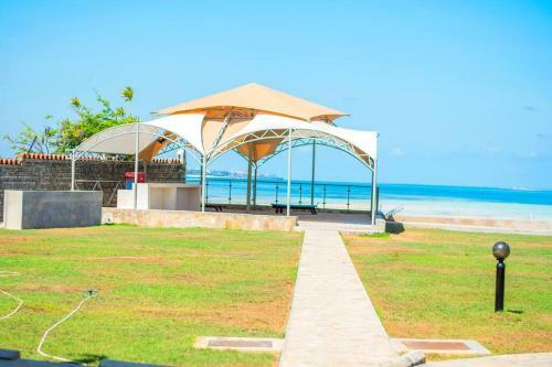 Villa The Secret Garden Luxury Beach House