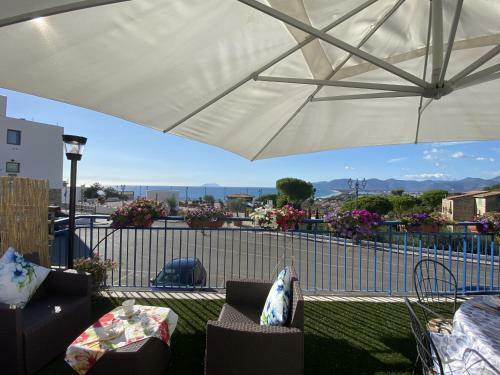 Apartamento Holidaycasa Mike - Con Terrazzo Vista Mare
