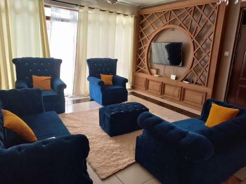 Floyd Furnished Apartments